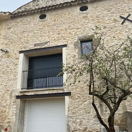 Rez De Jardin Moderne 4 8 Personnes Jardinet Apartment